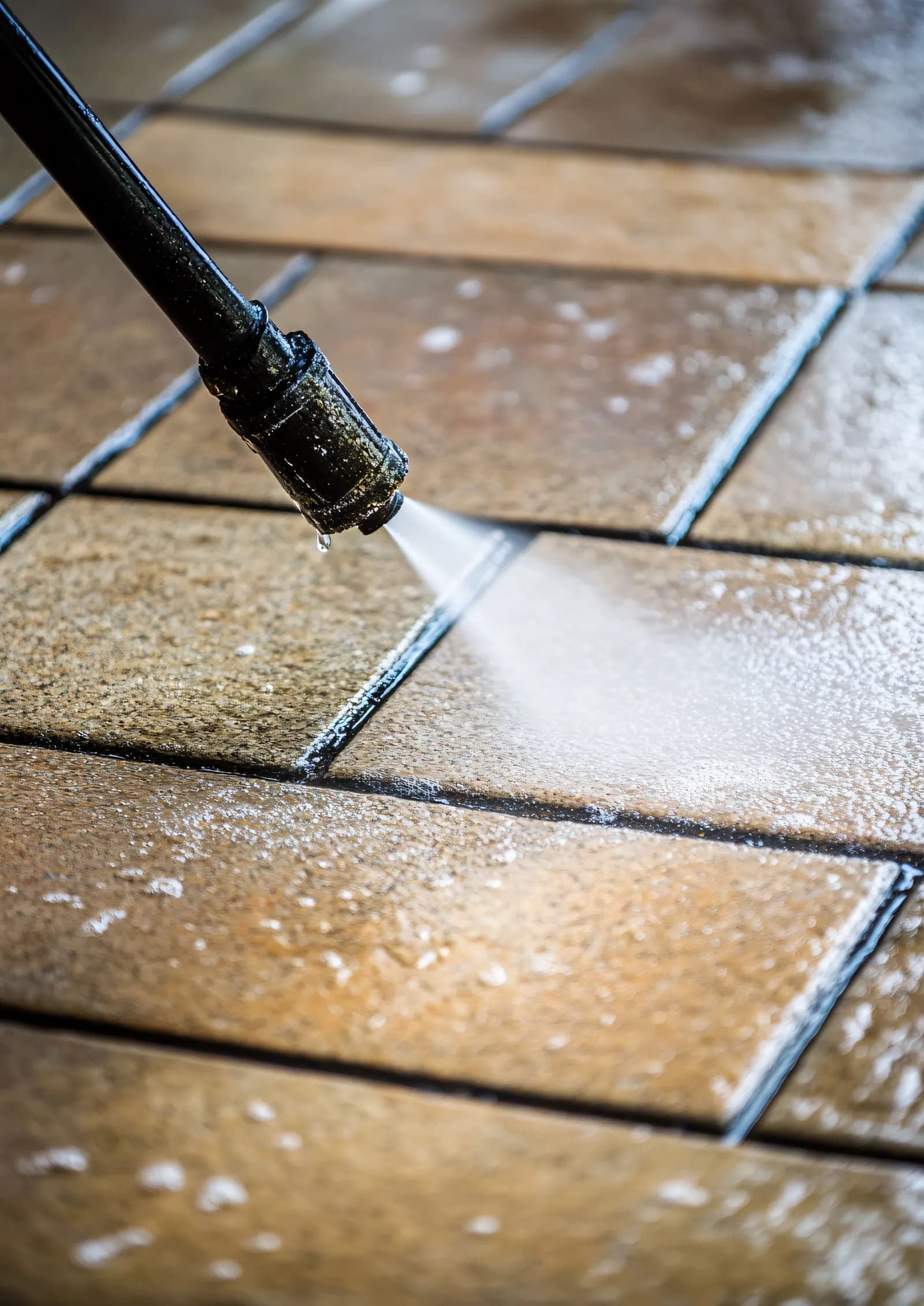 Pressure washing and cleaning pavers in Sarasota FL